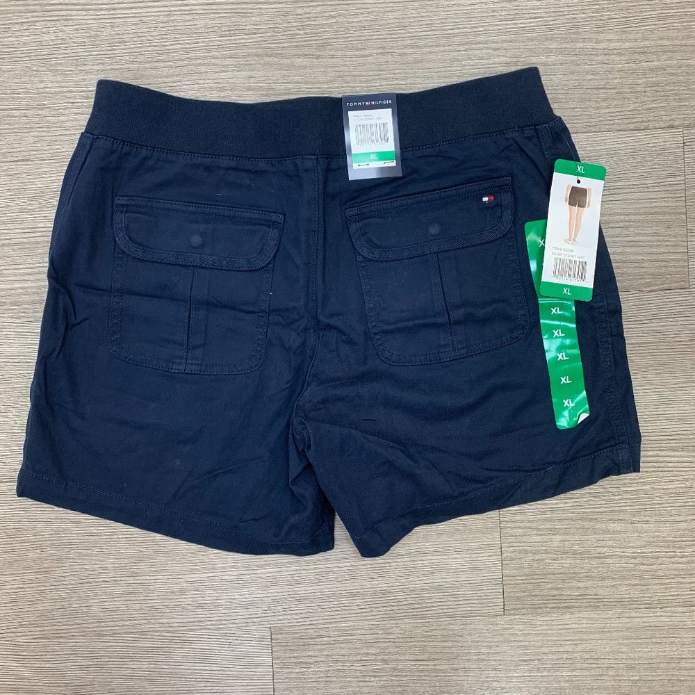 Tommy Hilfiger Tencel Wideband Walking Shorts - Picture 2 of 3